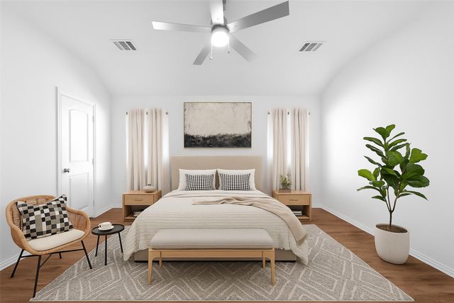 304 Knoll Pines Drive, Terrell, TX 75160