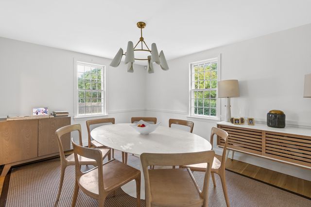 15 Presidents Rd, Hingham, MA 02043
