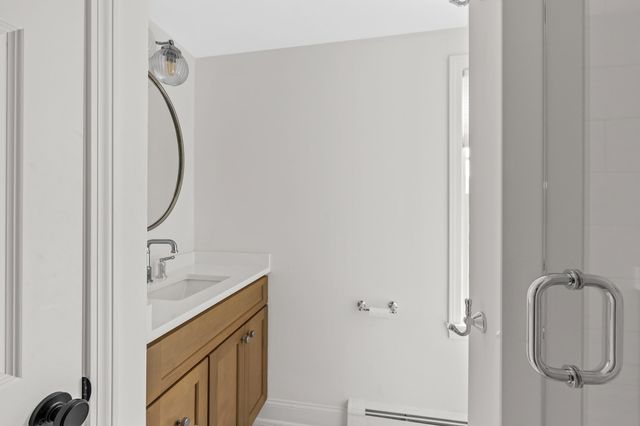 15 Presidents Rd, Hingham, MA 02043