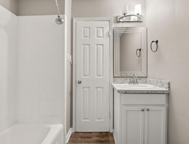 111 Nelda Dr, Leesville, LA 71446