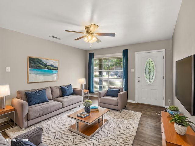 111 Nelda Dr, Leesville, LA 71446