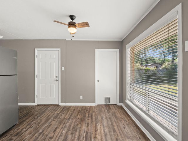 111 Nelda Dr, Leesville, LA 71446