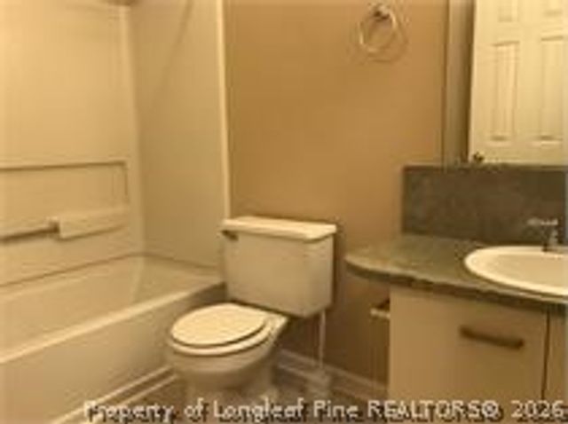 979 stewarts creek Drive 9, Fayetteville, NC 28315