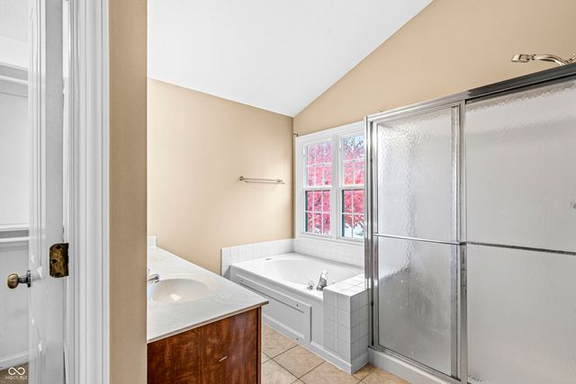 6369 Stonecreek Drive, Indianapolis, IN 46268