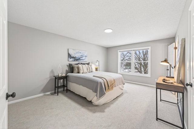 20482 Idaho Avenue, Lakeville, MN 55044