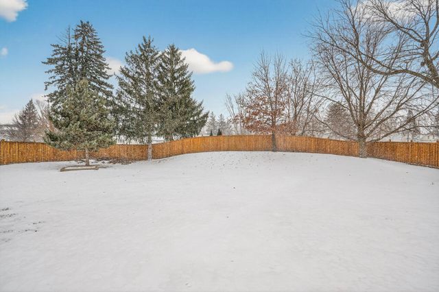 20482 Idaho Avenue, Lakeville, MN 55044