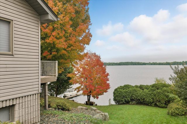 8580 215th Street N, Forest Lake, MN 55025