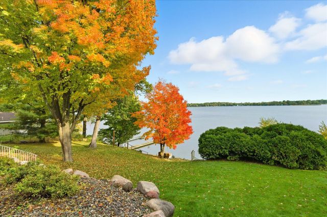 8580 215th Street N, Forest Lake, MN 55025
