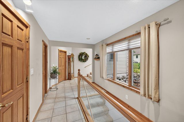 8580 215th Street N, Forest Lake, MN 55025