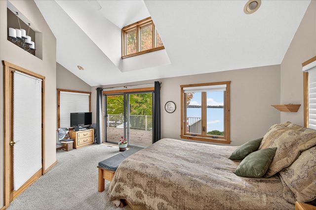 8580 215th Street N, Forest Lake, MN 55025