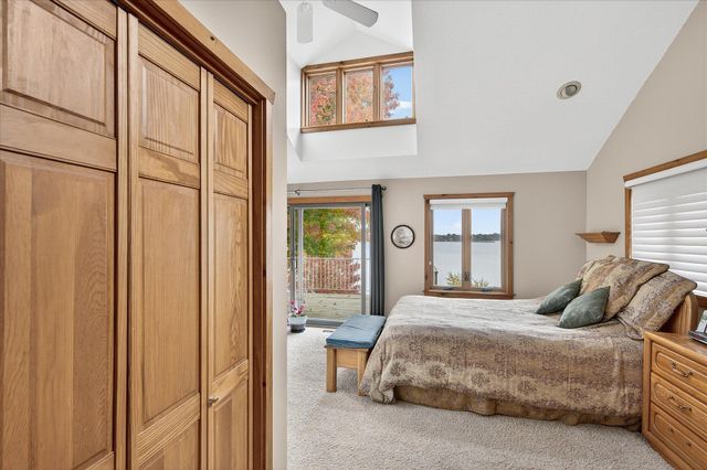 8580 215th Street N, Forest Lake, MN 55025