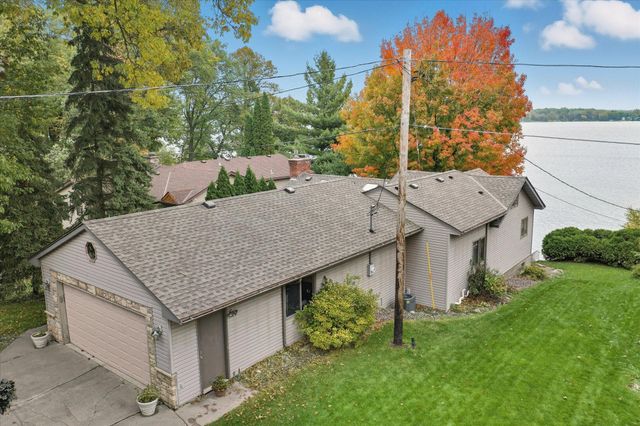 8580 215th Street N, Forest Lake, MN 55025