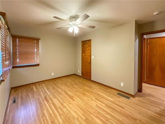 1615 S Quincy Avenue, Sedalia, MO 65301