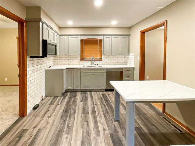 1615 S Quincy Avenue, Sedalia, MO 65301