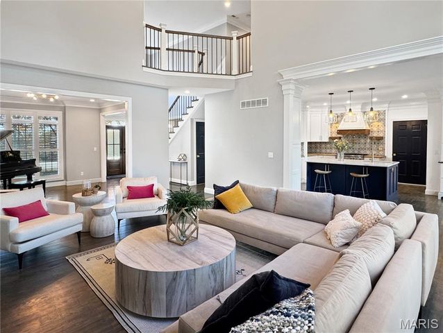 2787 Stonecrest Drive, Washington, MO 63090