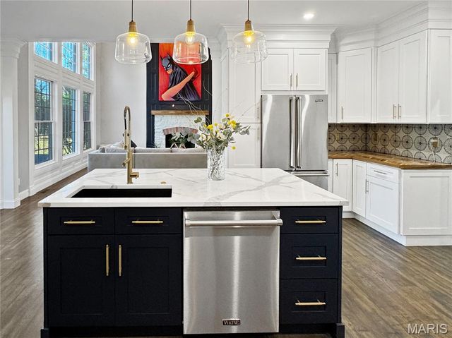 2787 Stonecrest Drive, Washington, MO 63090