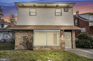 137 S 32ND ST, Camp Hill, PA 17011