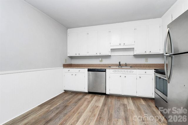 3201 Smith Farm Road, Matthews, NC 28104