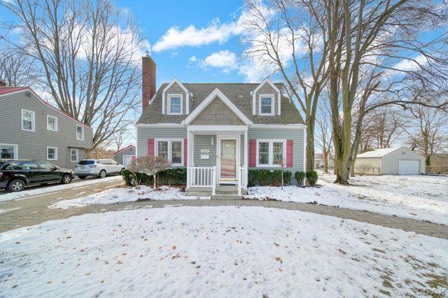 1247 University Avenue, Adrian, MI 49221