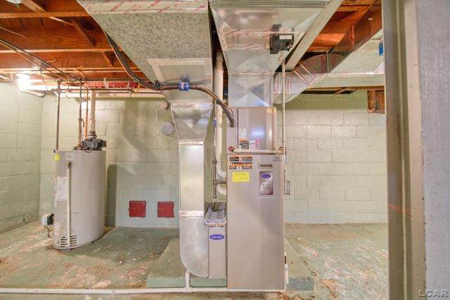 1247 University Avenue, Adrian, MI 49221