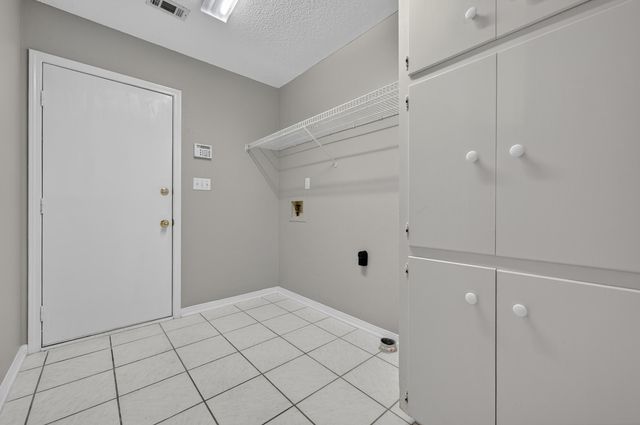 3 Neptune Drive, Mary Esther, FL 32569