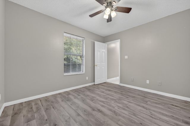 3 Neptune Drive, Mary Esther, FL 32569