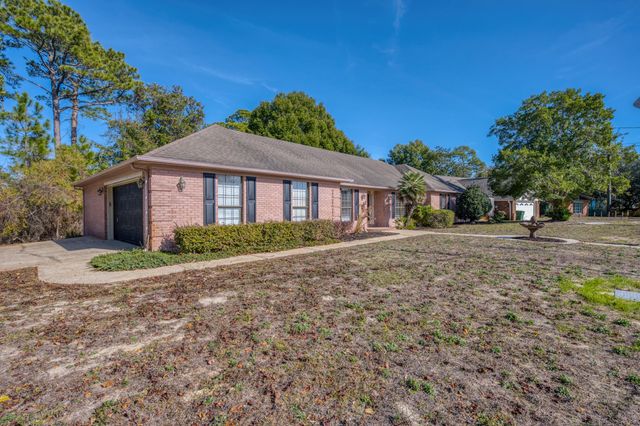 3 Neptune Drive, Mary Esther, FL 32569