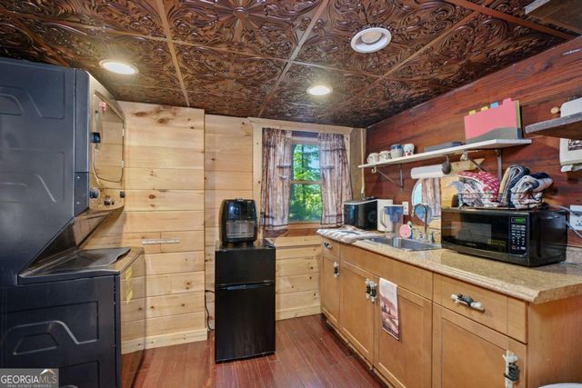 187 Stirratt Road, Ranger, GA 30734