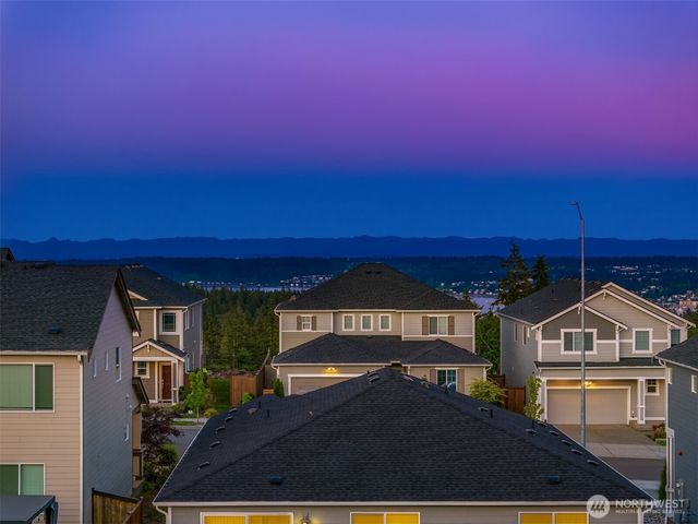 1162 Panoramic Loop, Bremerton, WA 98312