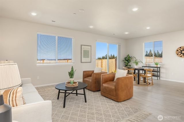 1162 Panoramic Loop, Bremerton, WA 98312