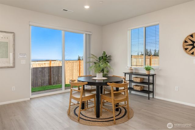 1162 Panoramic Loop, Bremerton, WA 98312