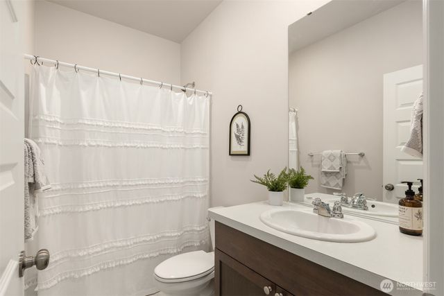 1162 Panoramic Loop, Bremerton, WA 98312