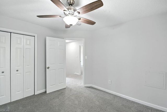 366 Pear Ridge CIR, Newport News, VA 23602