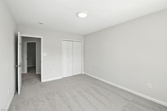 366 Pear Ridge CIR, Newport News, VA 23602