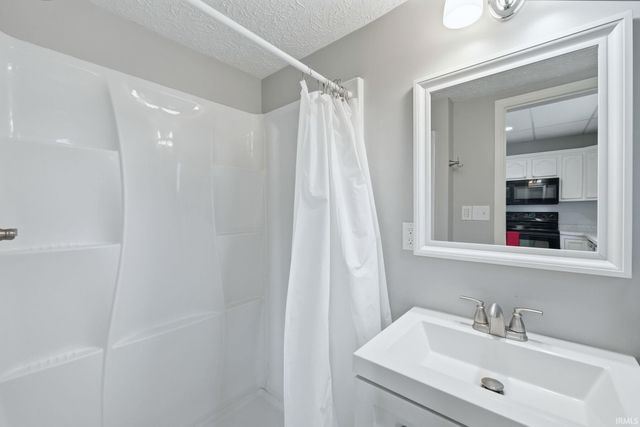 2600 Kossuth Street, Lafayette, IN 47904