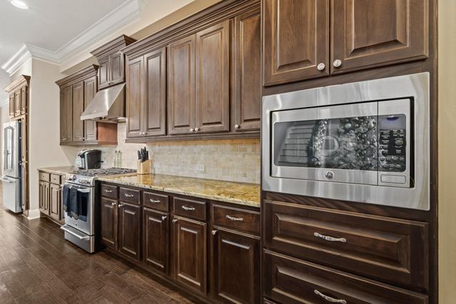 534 Imperial Boulevard, Sugar Land, TX 77498