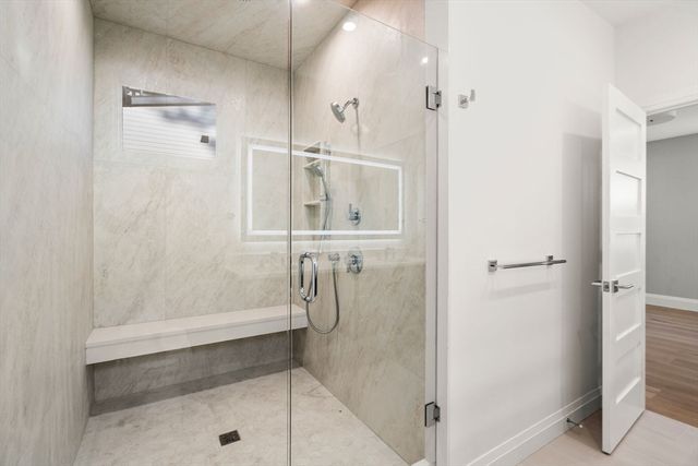 956 Walnut Street 7, Newton, MA 02461