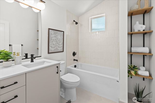 11349 23rd Avenue NE, Seattle, WA 98125