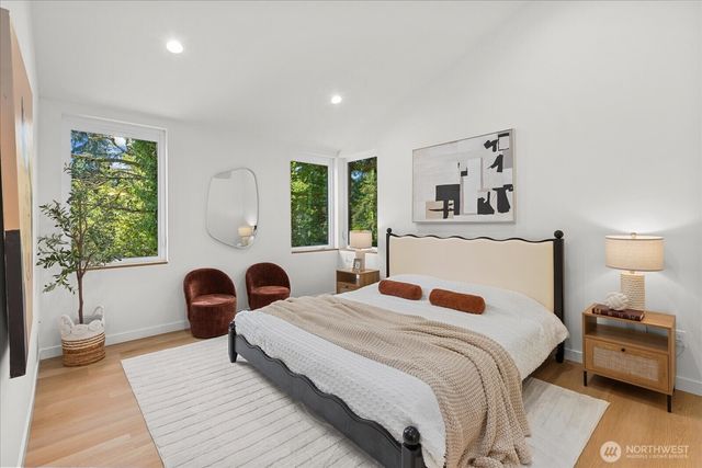 11349 23rd Avenue NE, Seattle, WA 98125