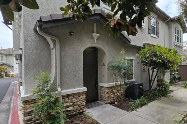 425 S Meadowbrook Drive 151, San Diego, CA 92114