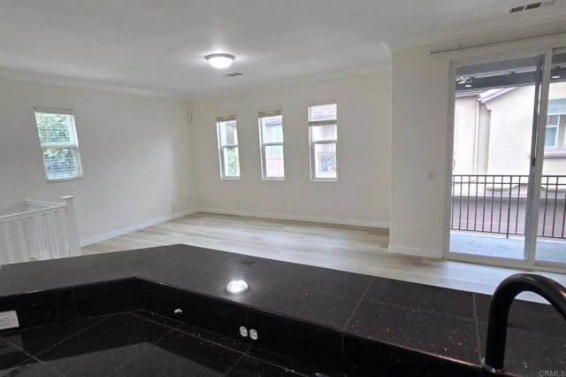 425 S Meadowbrook Drive 151, San Diego, CA 92114