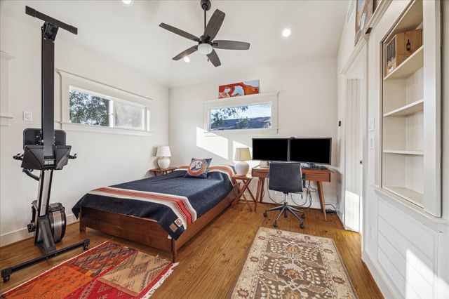 429 W 22nd Street, Houston, TX 77008