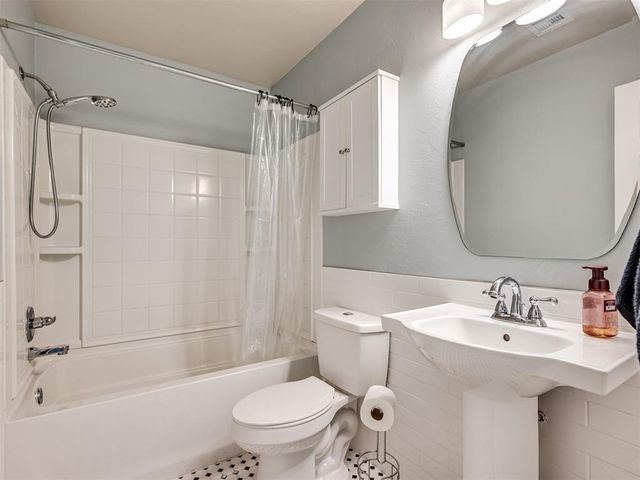 2429 Arbor Drive, Norman, OK 73071