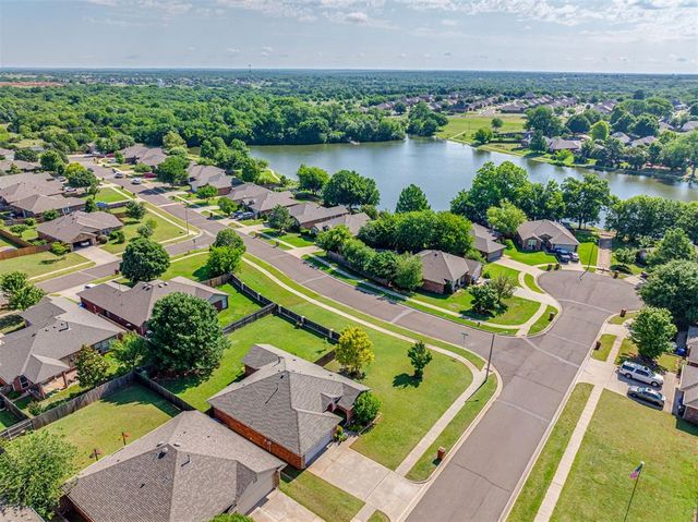 2429 Arbor Drive, Norman, OK 73071