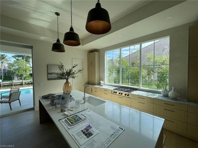 25 Covewood CT, Marco Island, FL 34145