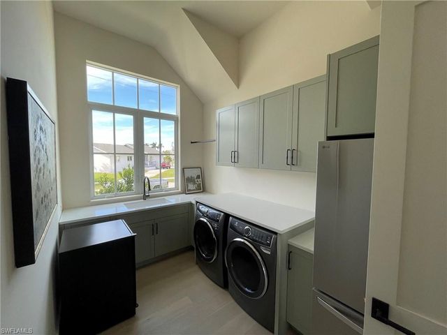 25 Covewood CT, Marco Island, FL 34145