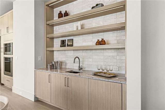 25 Covewood CT, Marco Island, FL 34145