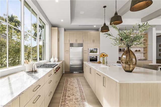 25 Covewood CT, Marco Island, FL 34145