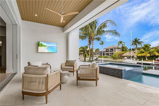 25 Covewood CT, Marco Island, FL 34145