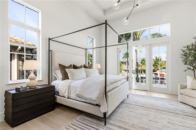 25 Covewood CT, Marco Island, FL 34145